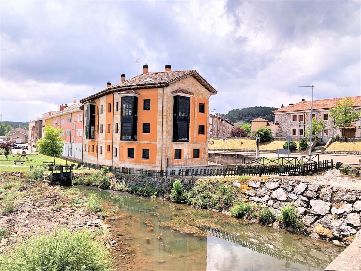 Apartamentos Del Pisuerga Cervera De Pisuerga Exteriör bild