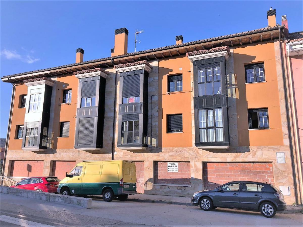 Apartamentos Del Pisuerga Cervera De Pisuerga Exteriör bild